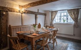Old Beams Bed & Breakfast